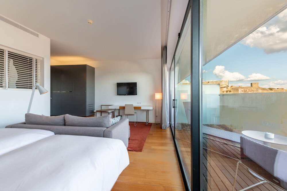 Superior Room, Marina View - Photo 5