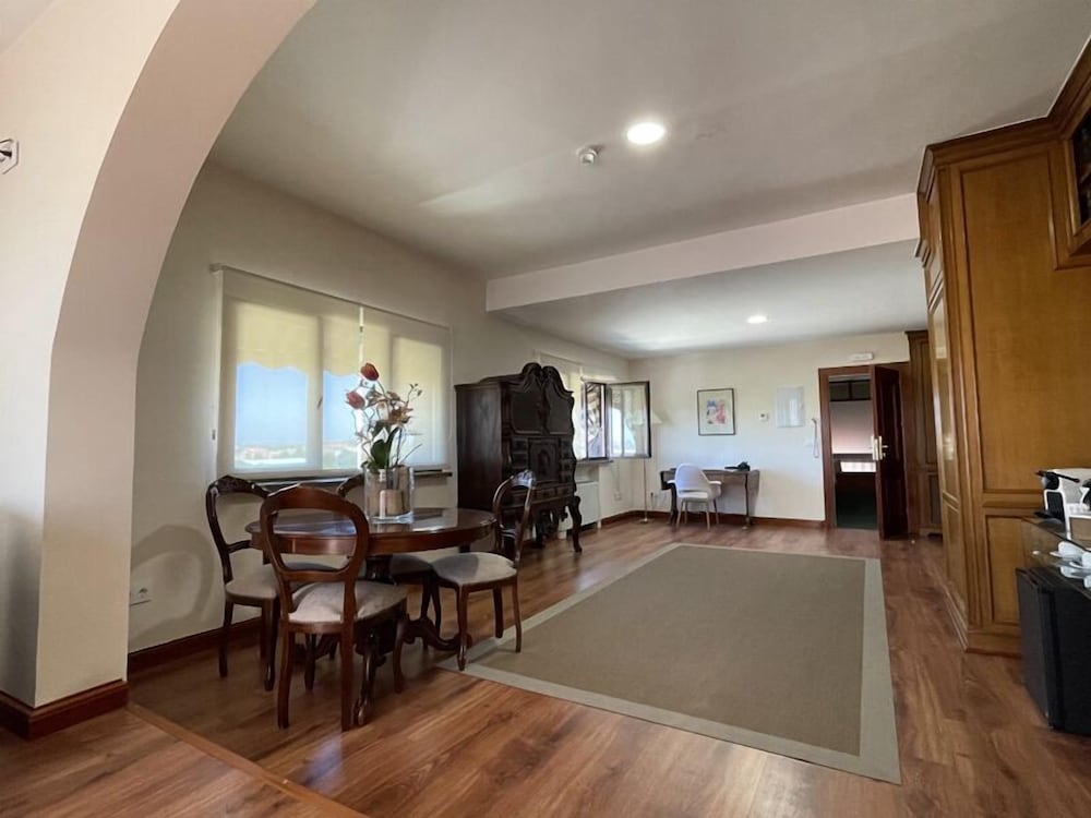 Royal Suite - Photo 9