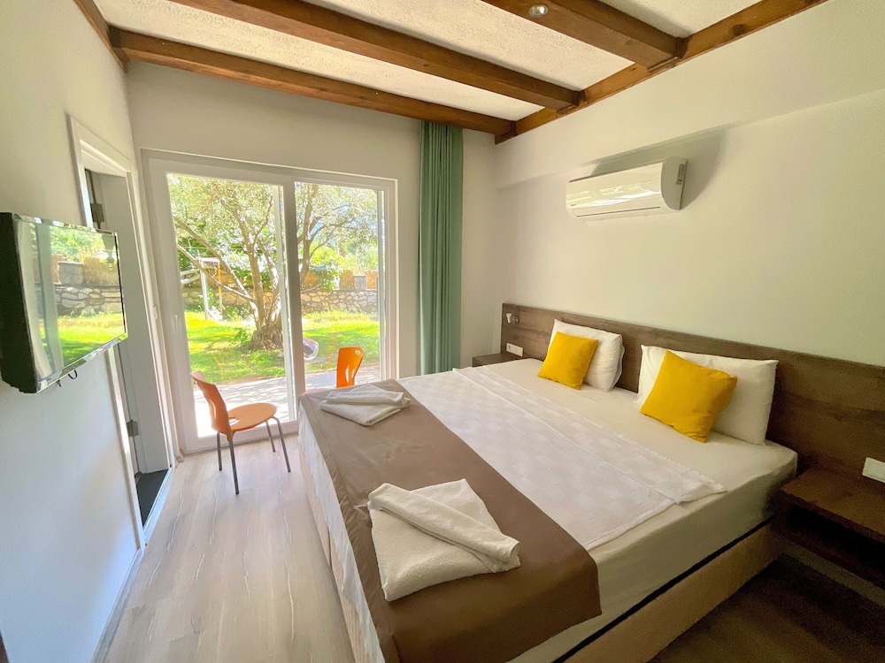 Economy Double Room, 1 Queen Bed, Non Smoking