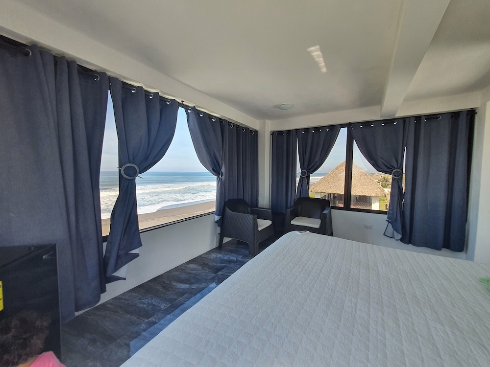 Double Room, Ocean View photo 3