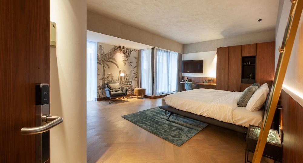 Luxury Double Room, 1 Bedroom, Non Smoking, City View