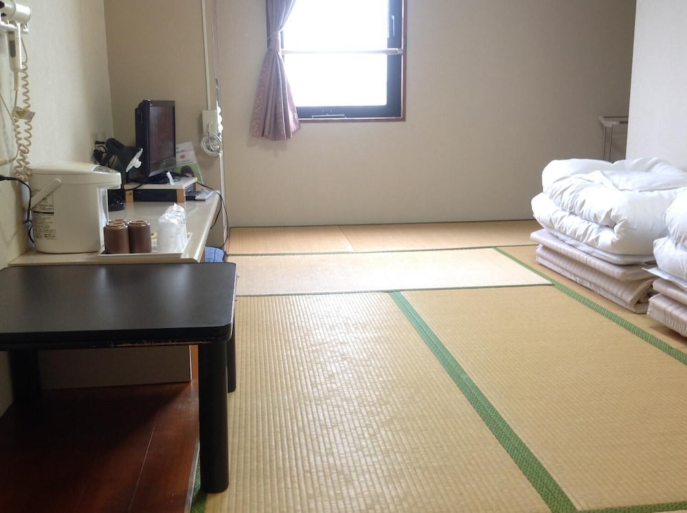 Traditional Single Room, Non Smoking