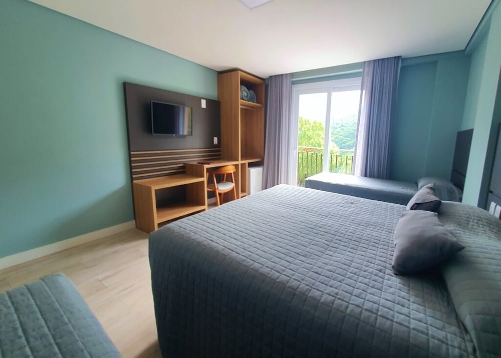 Luxury Quadruple Room photo 1
