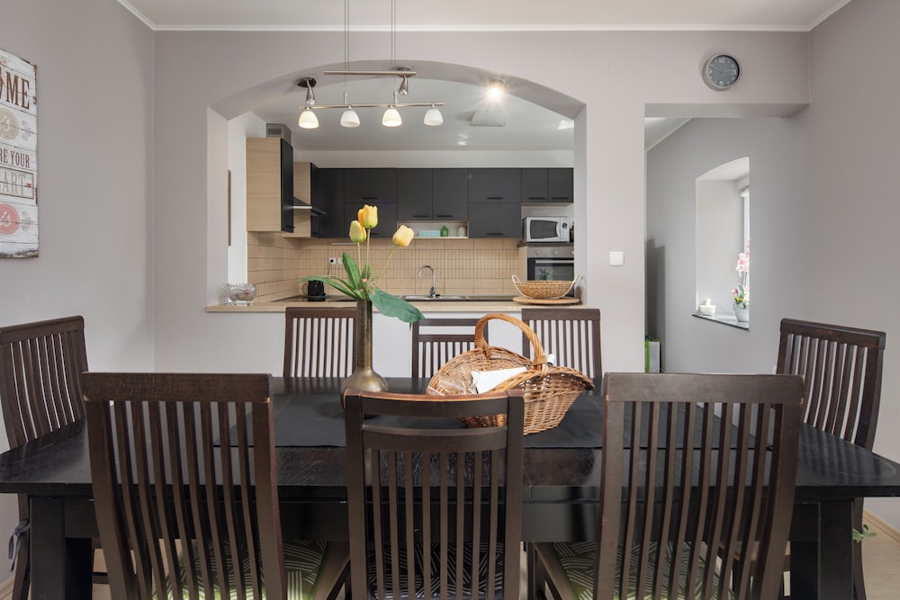 Family House, Multiple Bedrooms, Mountainside (Villa Anna With Private Pool And) photo 3