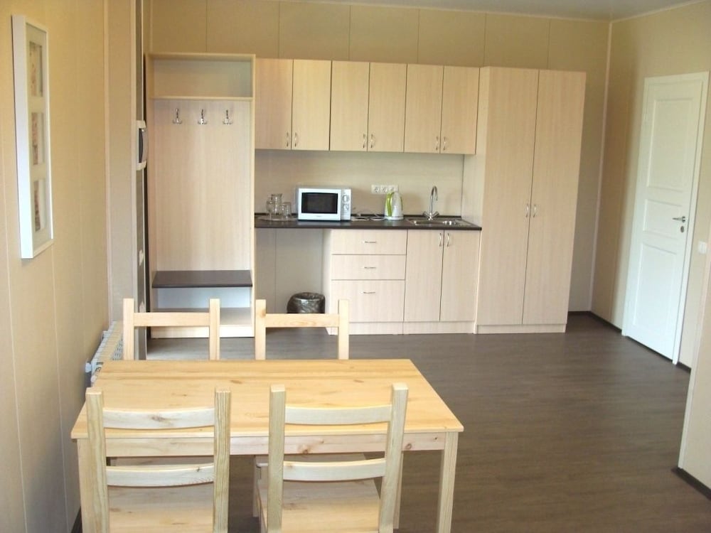 Apartment photo 2