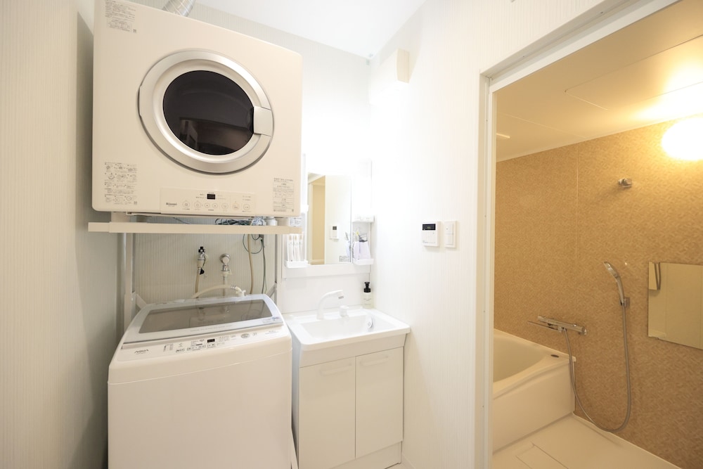 Twin room 202 photo 2