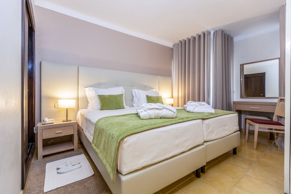 Available room