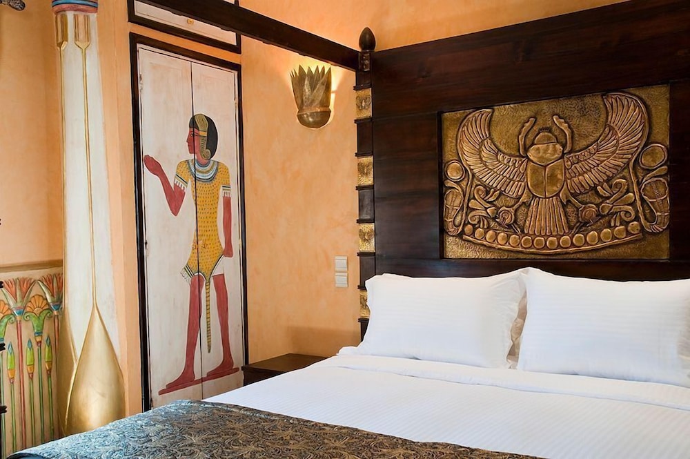 Royal Suite (Cleopatra)