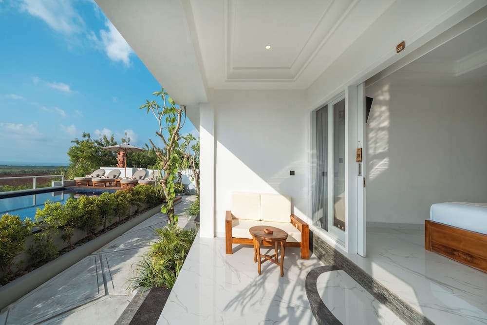 Deluxe Penthouse, Ocean View photo 3