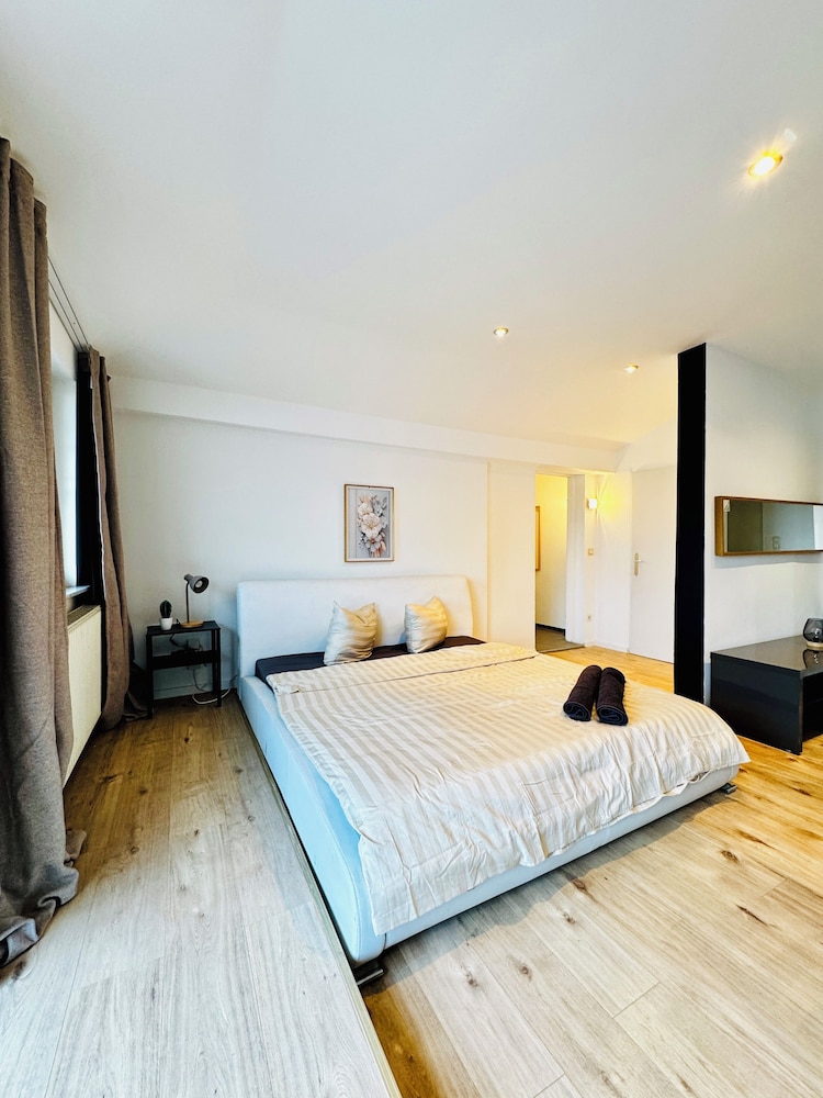 Basic Apartment
