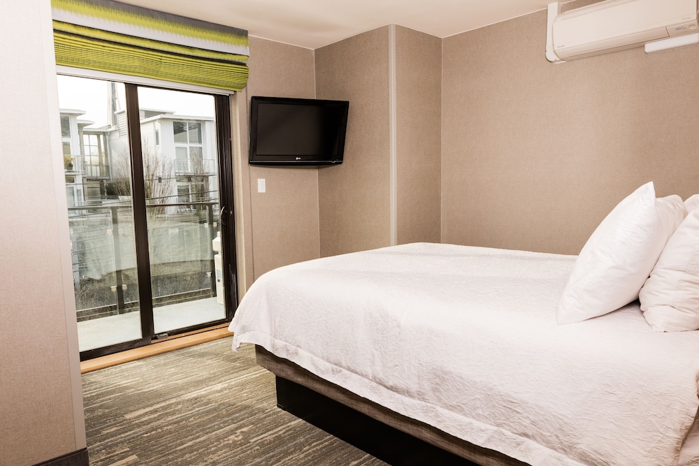 Suite, 2 Bedrooms, Non Smoking photo 3