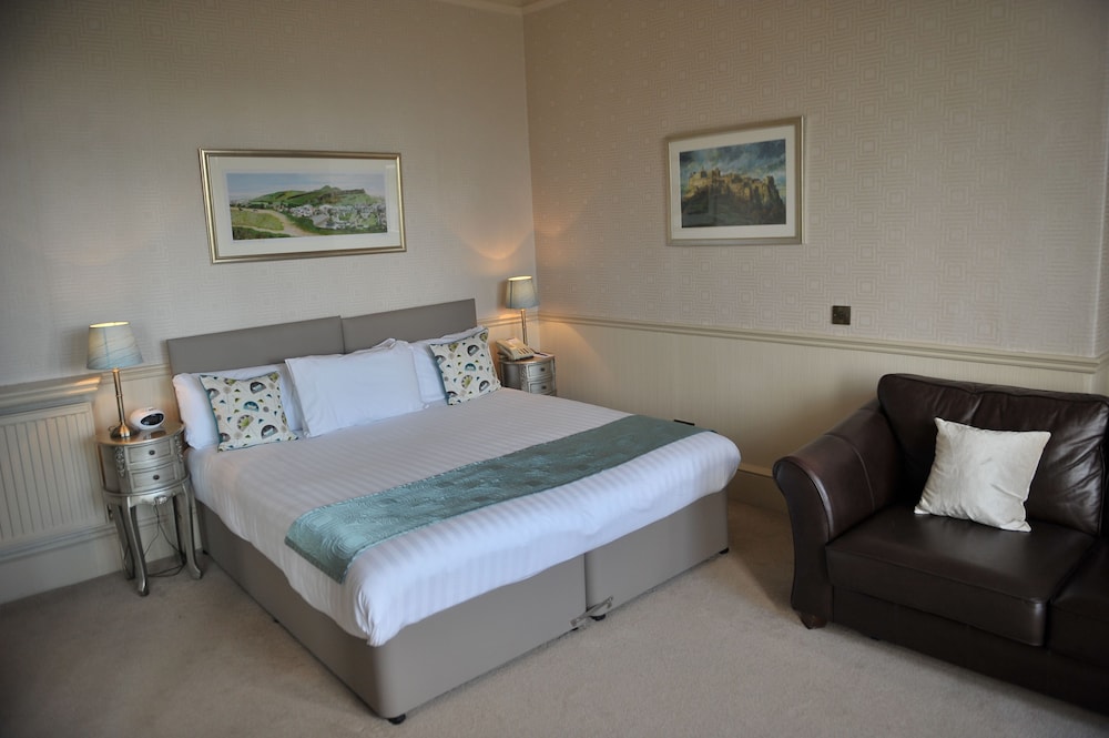 Clan Family Rooms - Photo 2