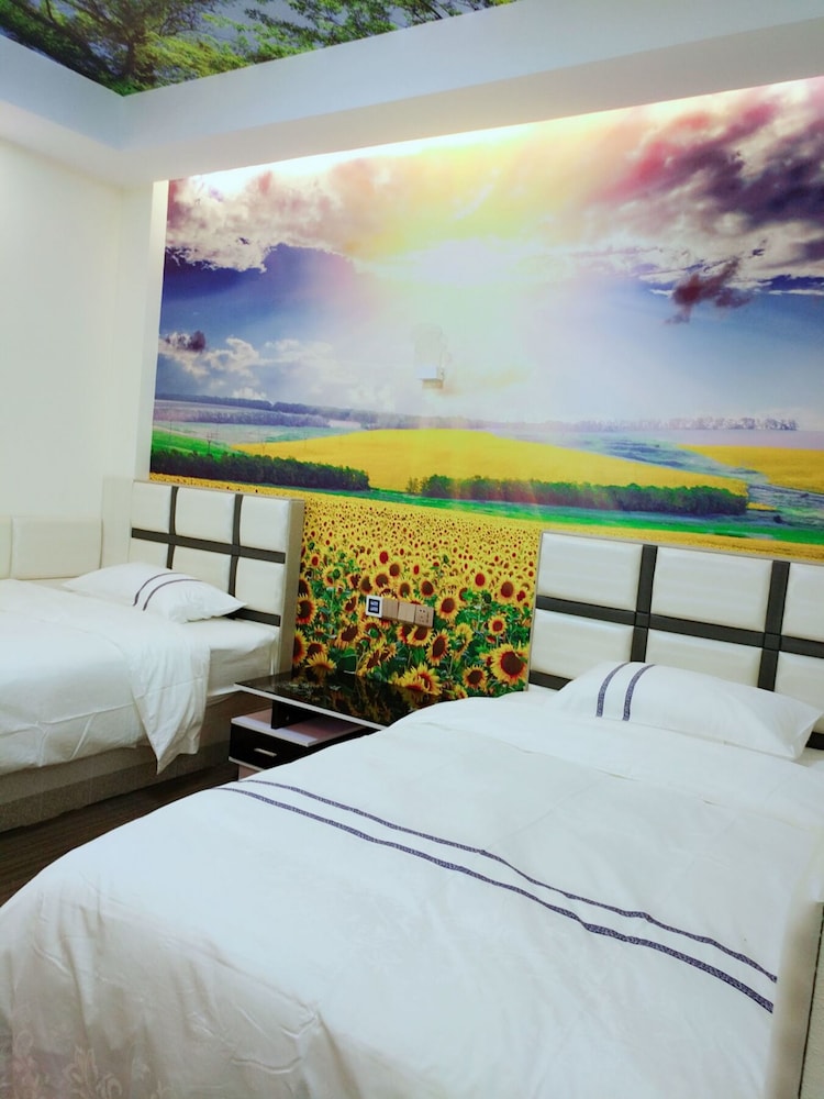 Standard Twin Room photo 2