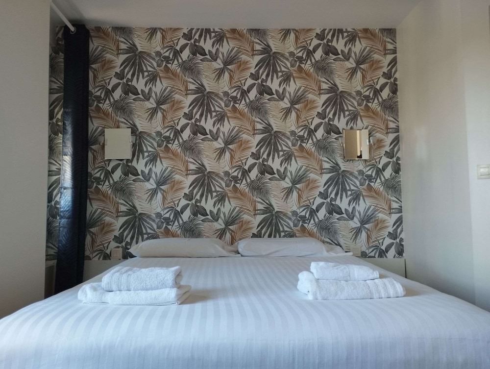 Classic Double Room, 1 Queen Bed photo 1