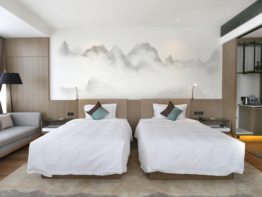 Superior Room, 2 Twin Beds, Garden View photo 1