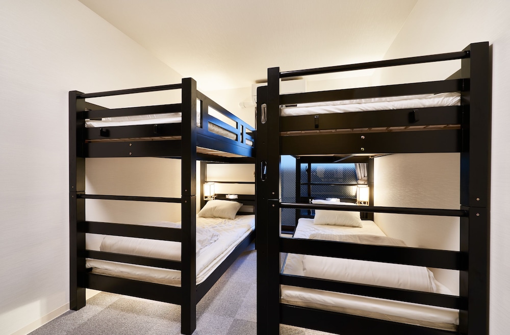 Room (B) - Photo 5