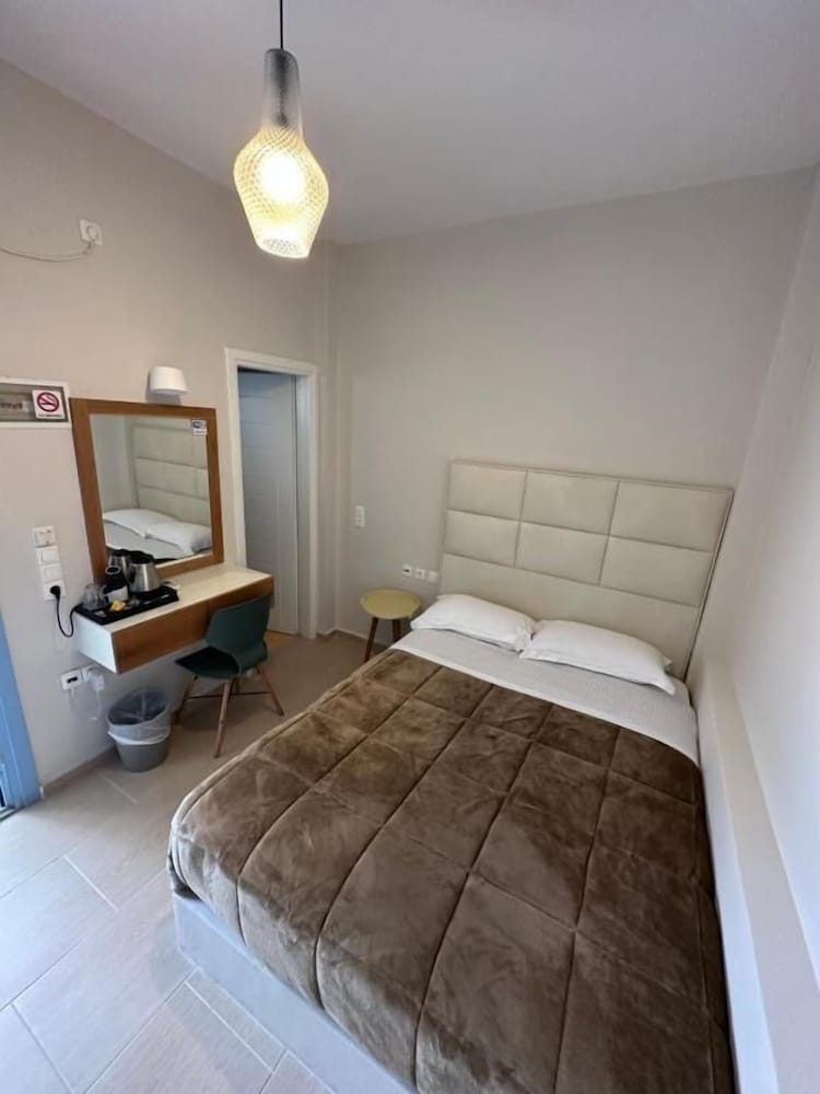 Economy Double Room - Photo 1