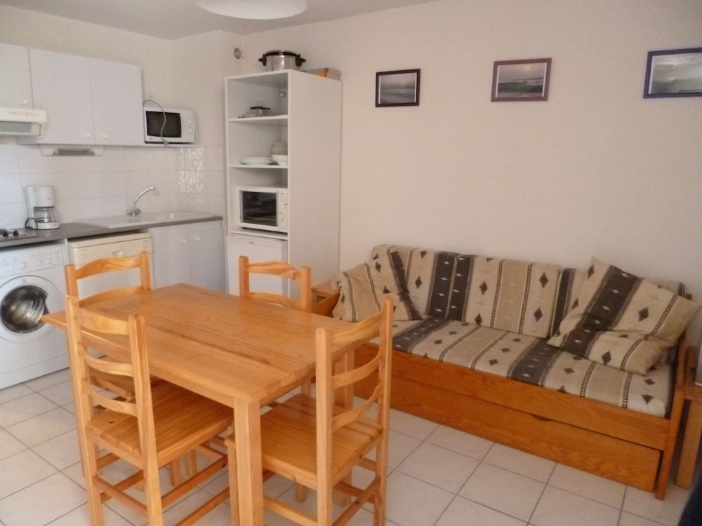 Apartment, 4 Bedrooms (Appt T4 Jardin) photo 2