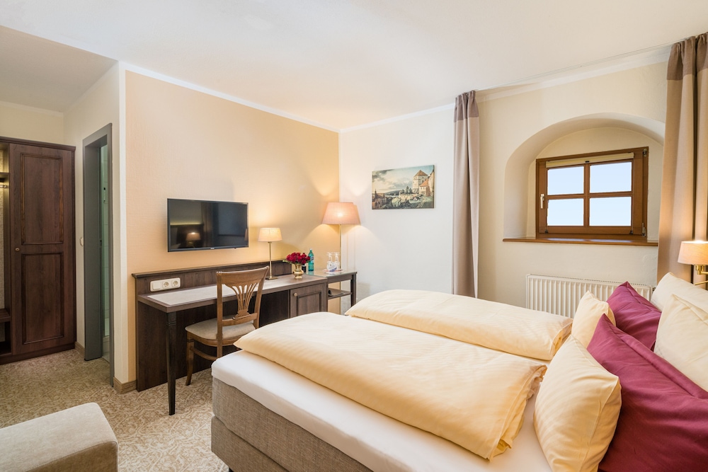 Double Room - Photo 3