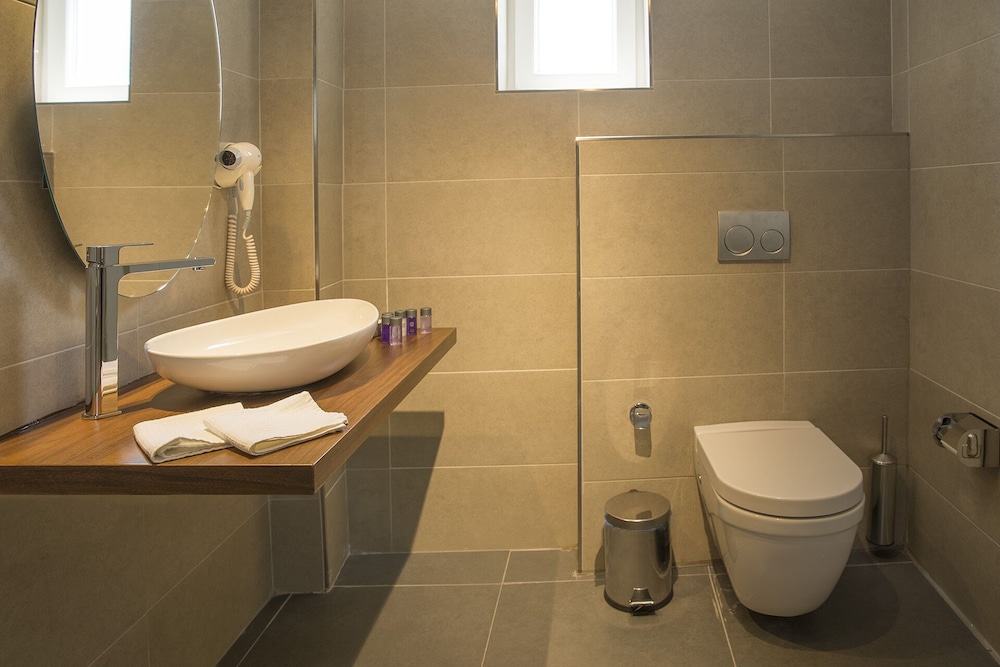 Standard Triple Room 2+0 Partial Sea View photo 3