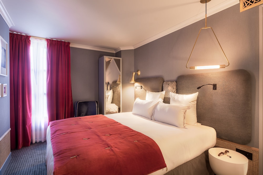 Standard Double Room, 1 Queen Bed (Charming) photo 3