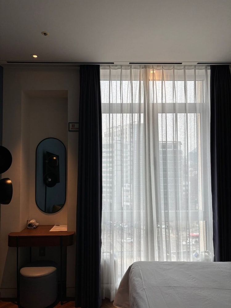 Deluxe Twin Room - Photo 2