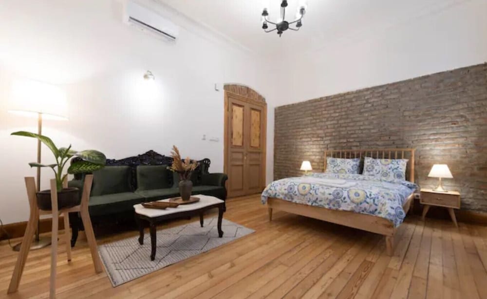 Comfort Apartment photo 1