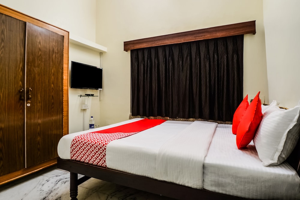 Deluxe Double or Twin Room photo 1