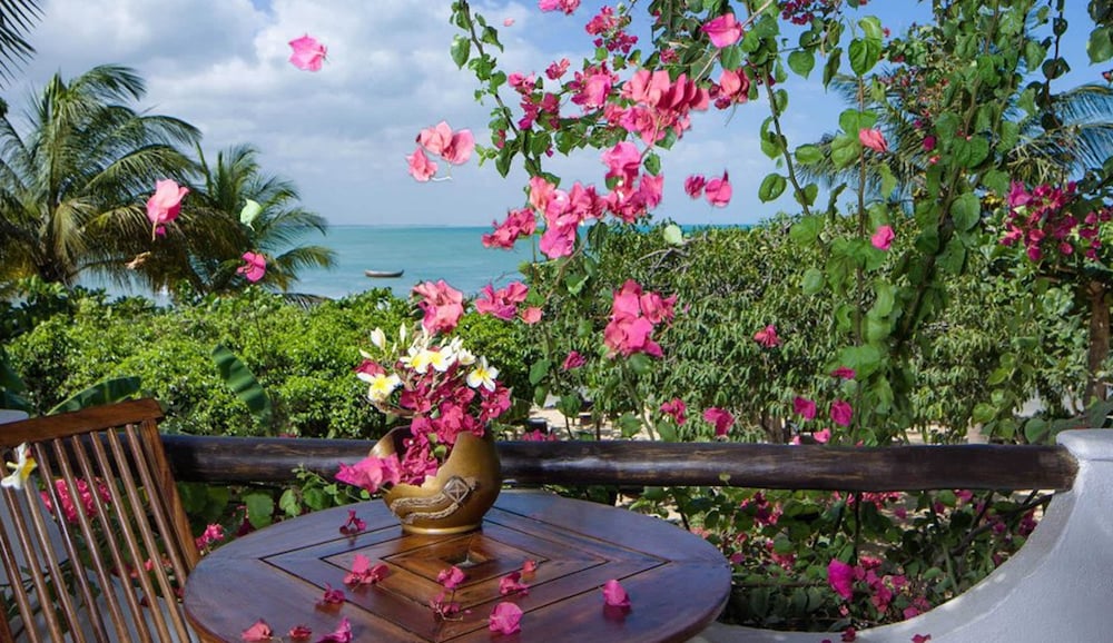Deluxe Room, Sea View - Photo 6