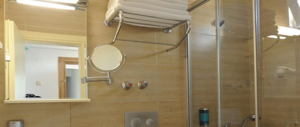 Double Room, Corner photo 3