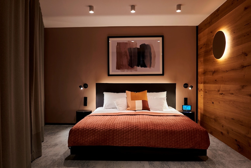 Deluxe Quadruple Room, Mountain View photo 3