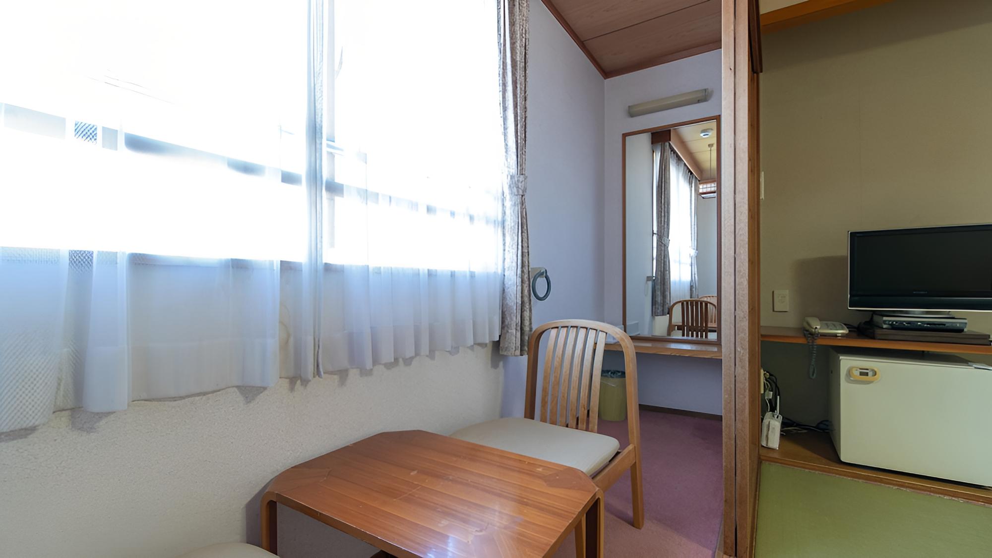 Classic Quadruple Room, Non Smoking photo 3