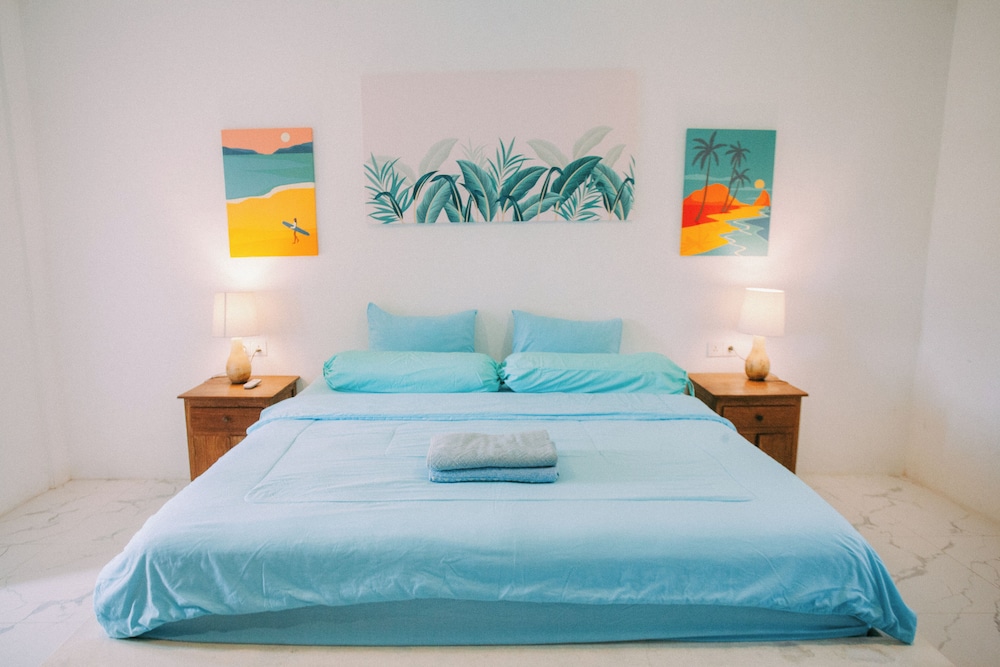 Grand Room, 1 King Bed photo 2