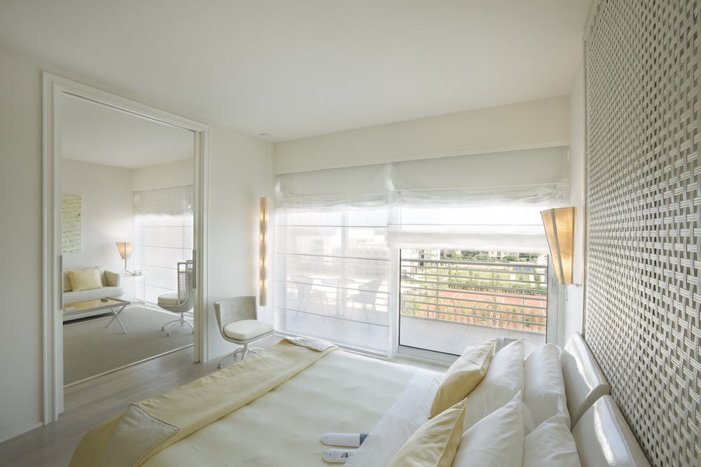 Junior Suite, Partial Sea View - Photo 4