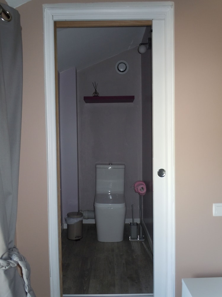 "Garonne" Deluxe Double Or Twin Room photo 3
