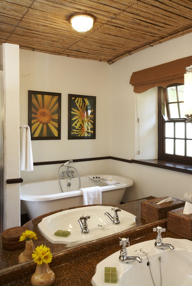 Luxury Room - Photo 6