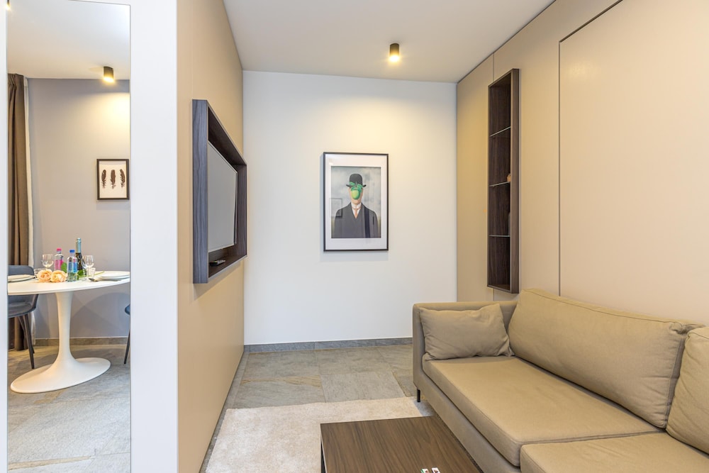 Family Studio (ICON H Lugano 209 Suite Micro-Living)