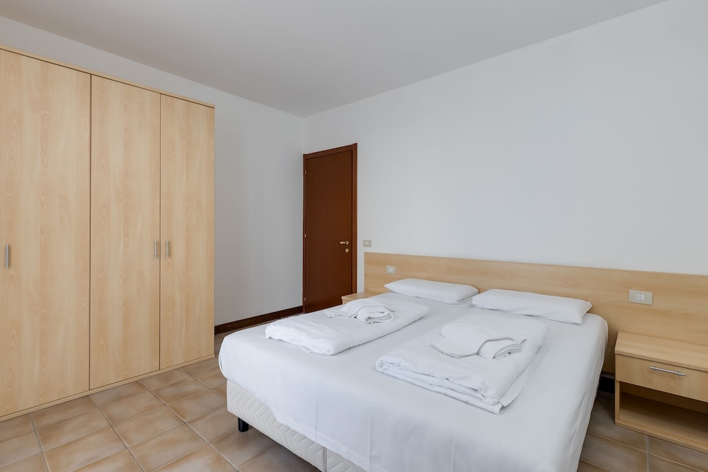 Standard Apartment, 1 Bedroom, Beachside (Porto Letizia Mascagni 2)