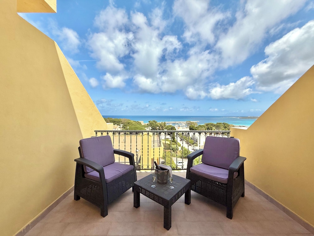 Comfort Double or Twin Room, Sea View - Photo 10