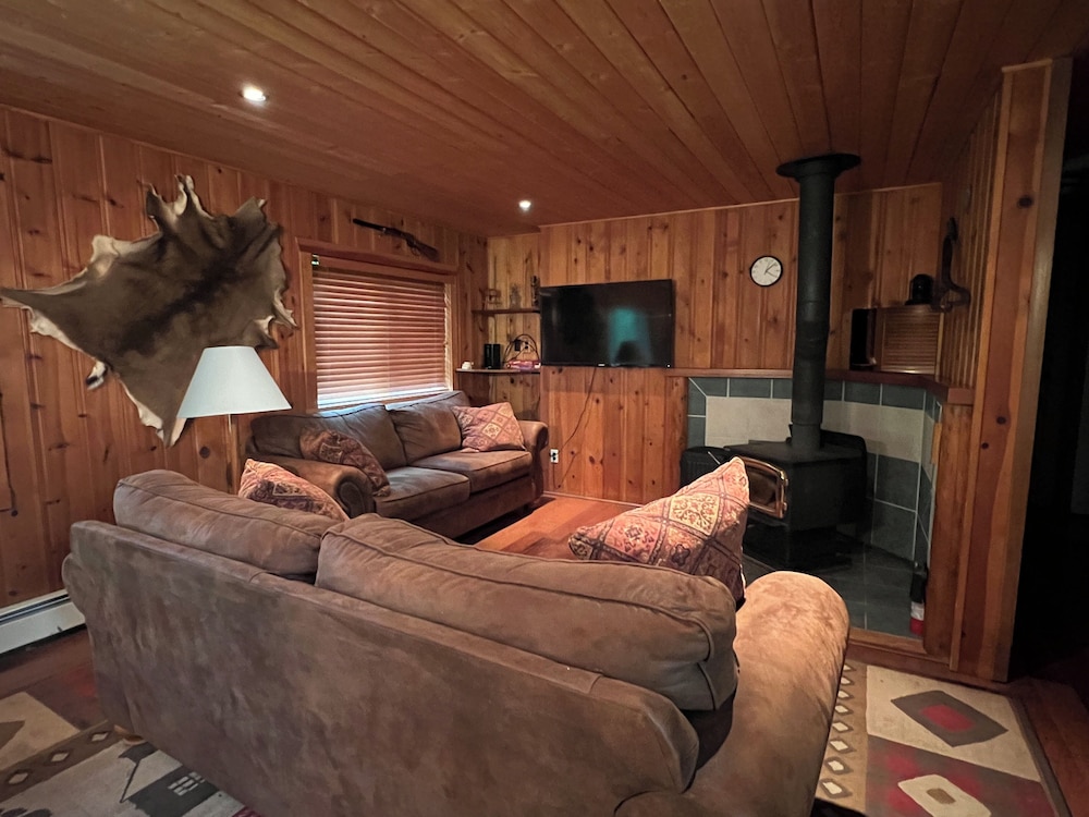 Homestead Cabin photo 3