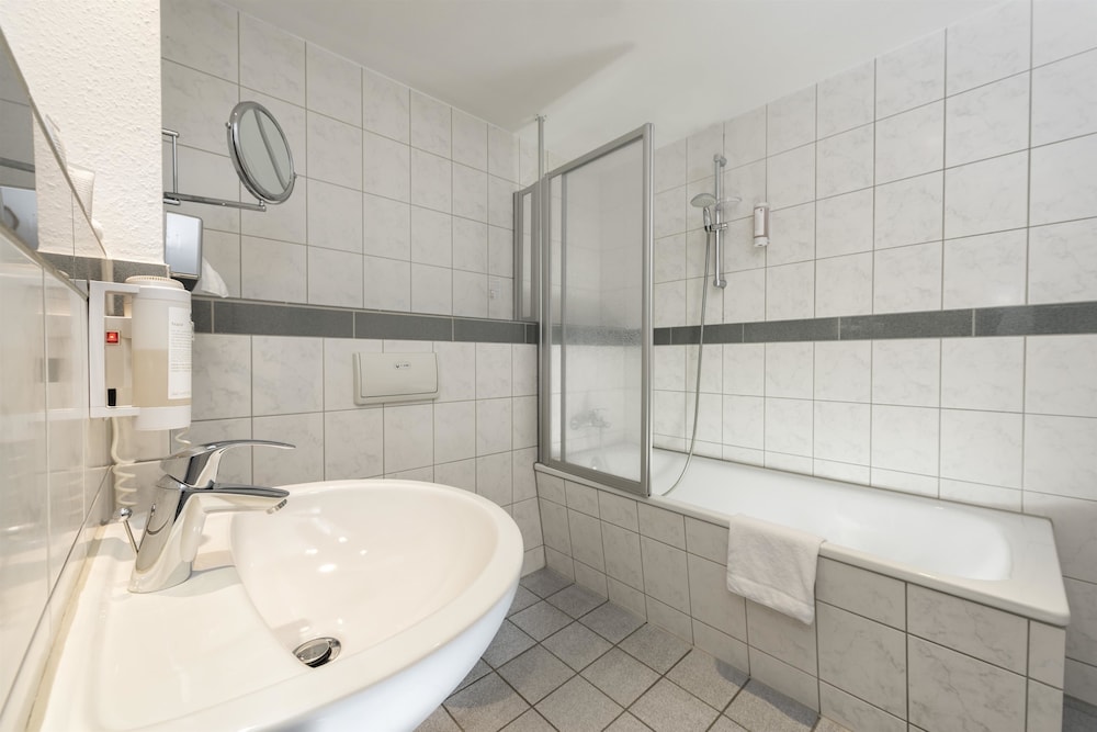 Suite, 1 Double Bed (Cozy Sitting Corner) photo 2