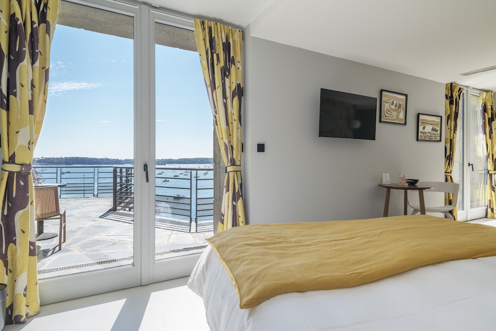 Chambre Double Luxe, 1 très grand lit, balcon, vue mer Chambre Double Luxe, 1 très grand lit, balcon, vue mer