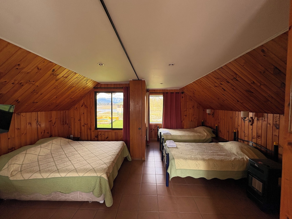 Quadruple Room, Lake View photo 1