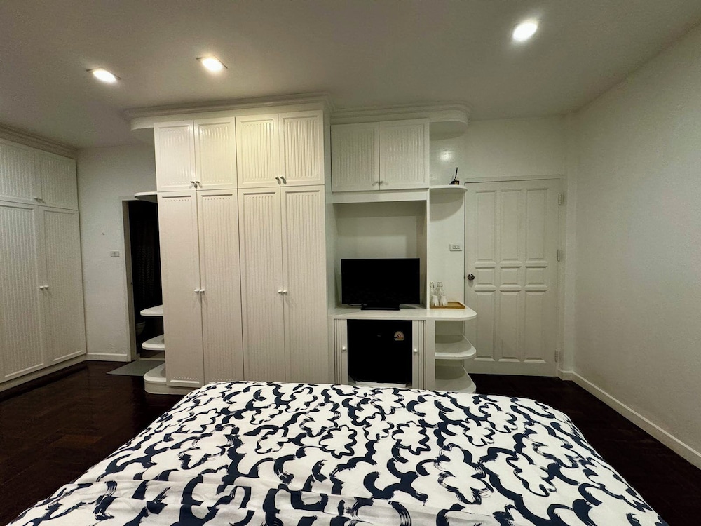 Deluxe Room, City View photo 2