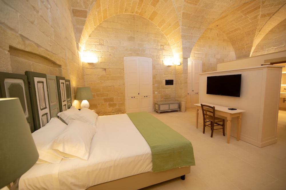 Junior Suite - Photo 6
