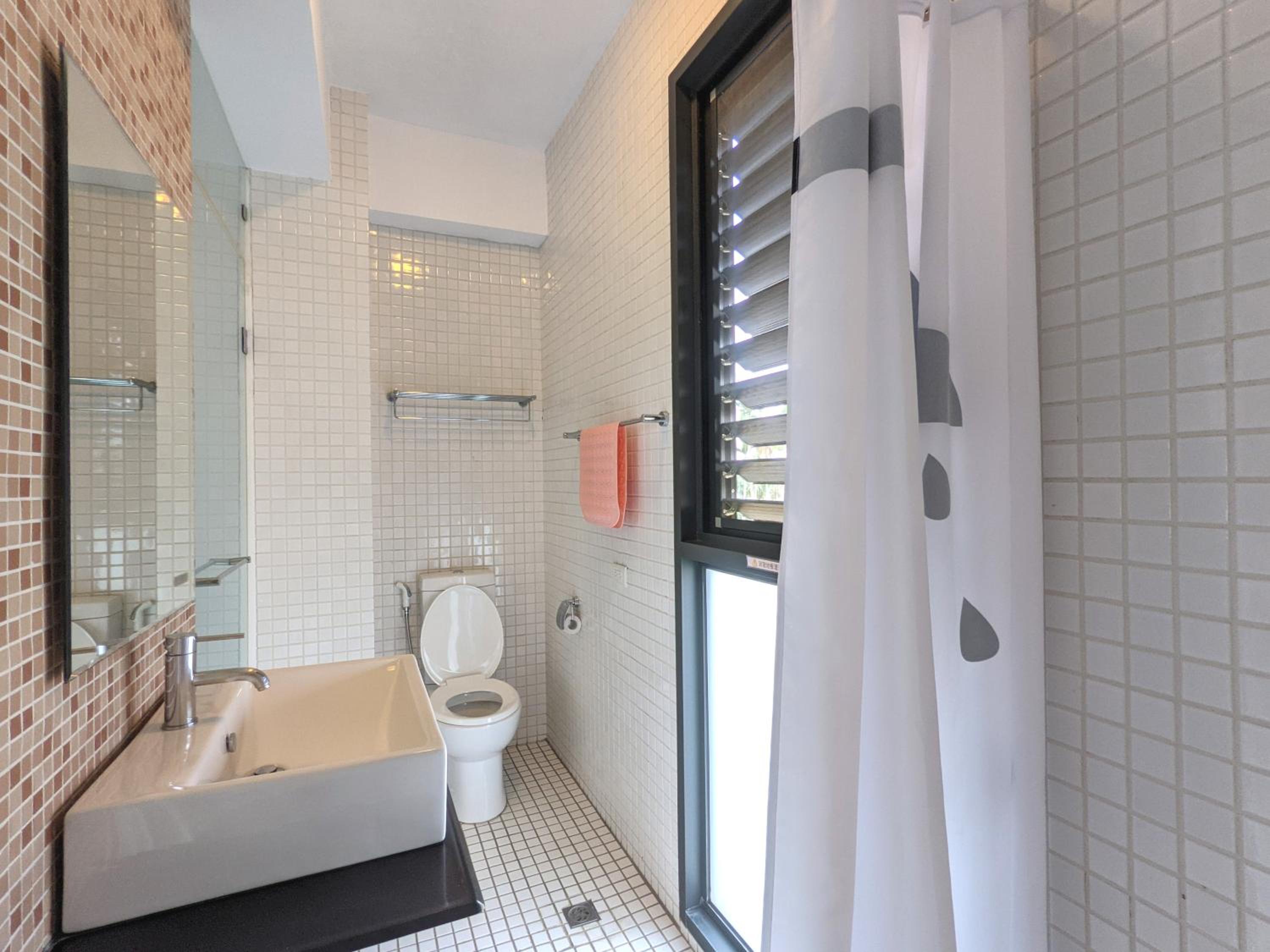 Deluxe Double Room with Balcony photo 3