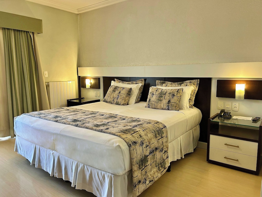 Deluxe Twin Room, 1 Bedroom, Ensuite photo 1