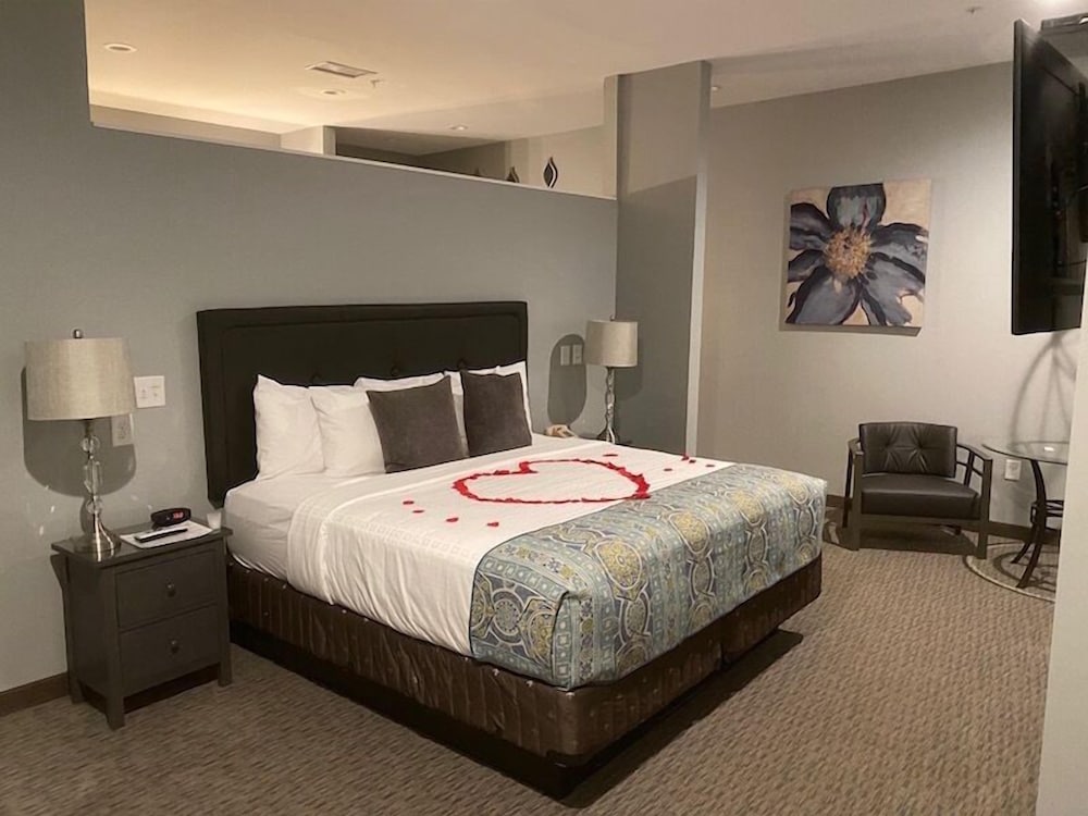 Ultimate Whirlpool Suite