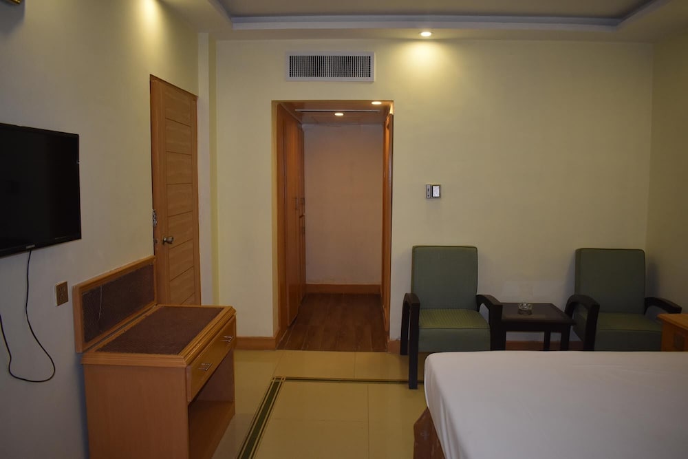 Executive Room photo 3