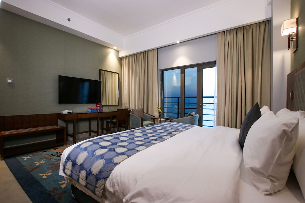 King Suite Seaview - Photo 3